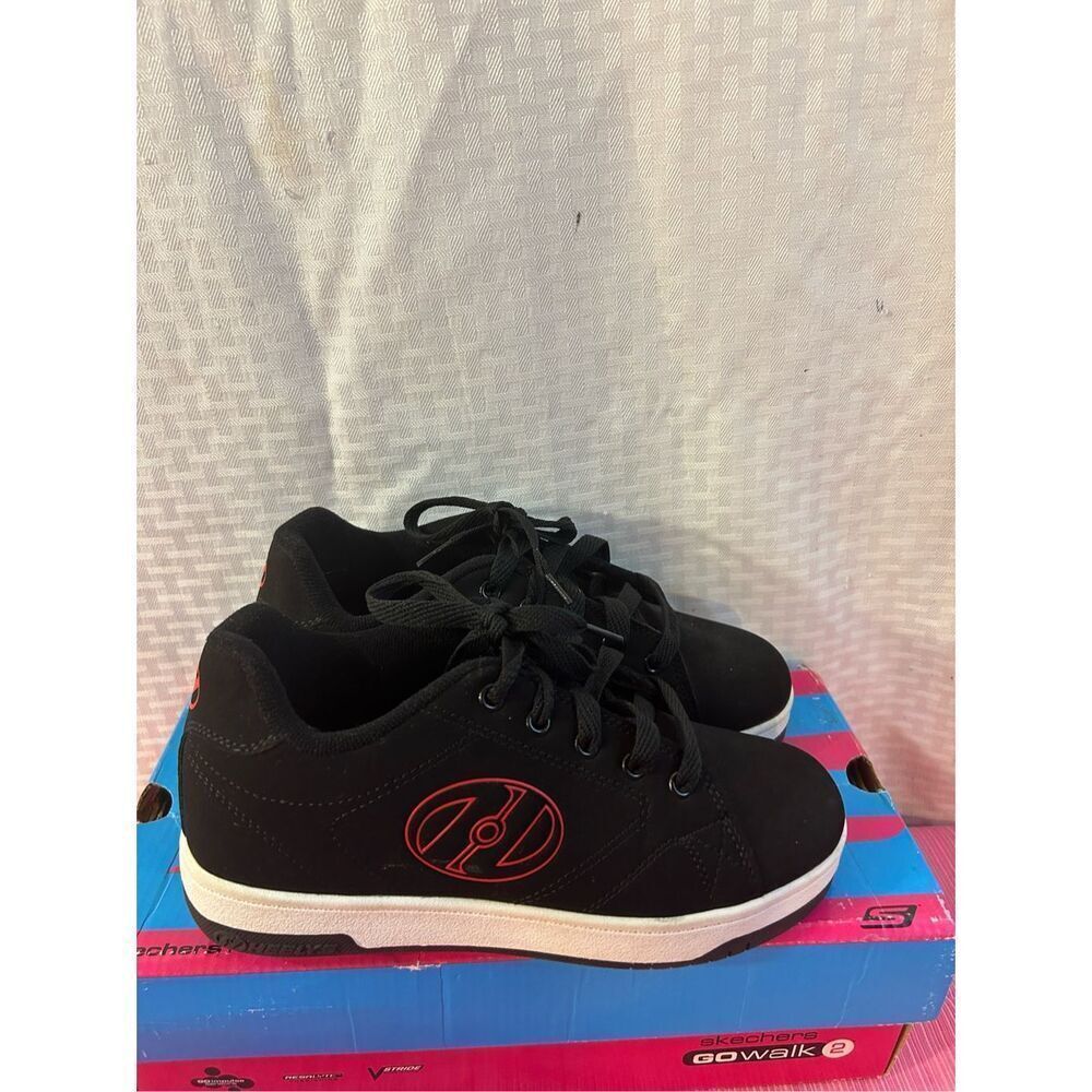 Heelys size youth 5 HES10435 black sneakers roller skates nwot‎
